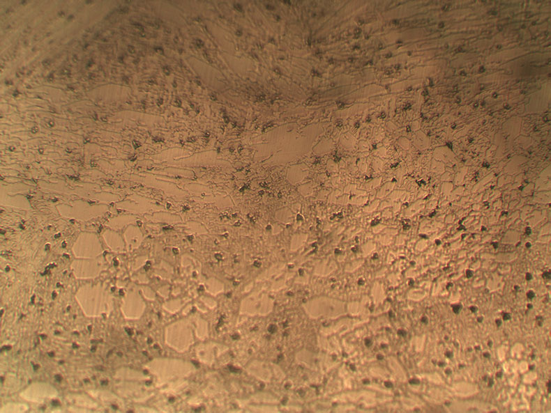 耐磨焊絲金相組織圖(圖4)